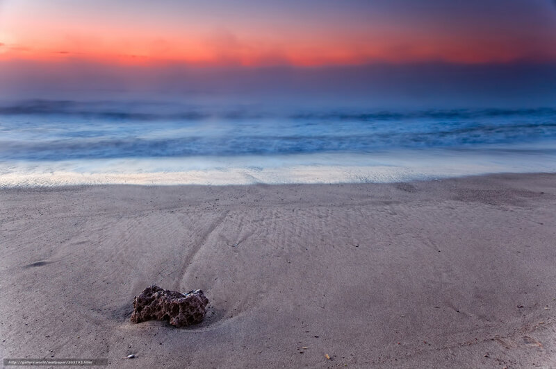 Sunset on a quiet beach