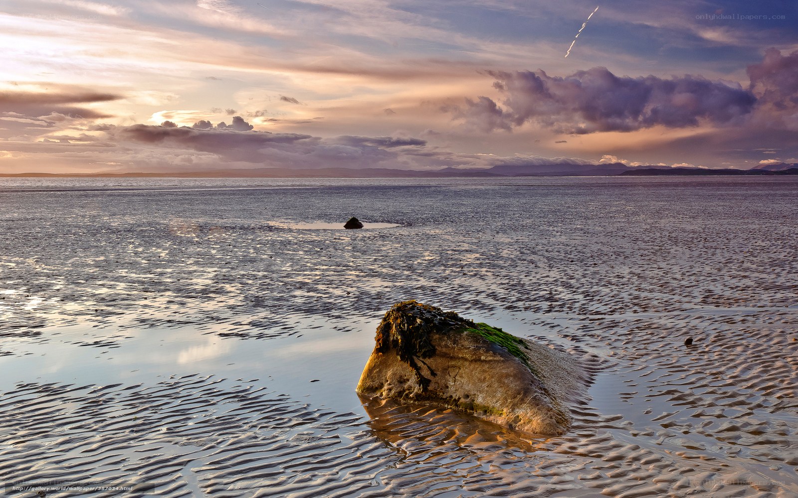 Sunset on a tidal flat