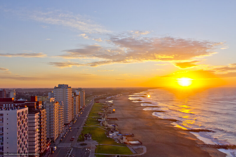 Sunset over Beach City — Yellow