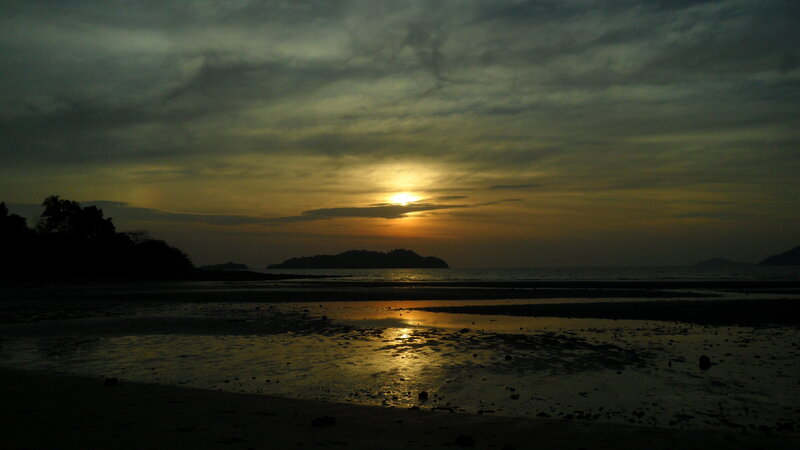 Sunset over Beach — Yellow