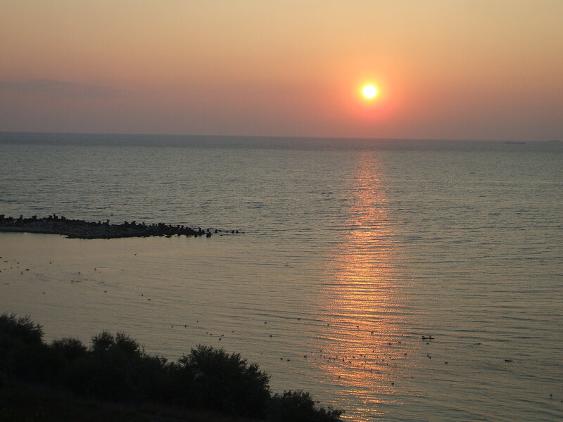 Sunset over Calm Sea — Orange, Serene