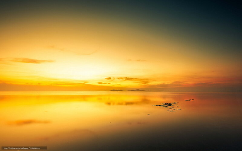 Sunset over Calm Water — Yellow, Serene