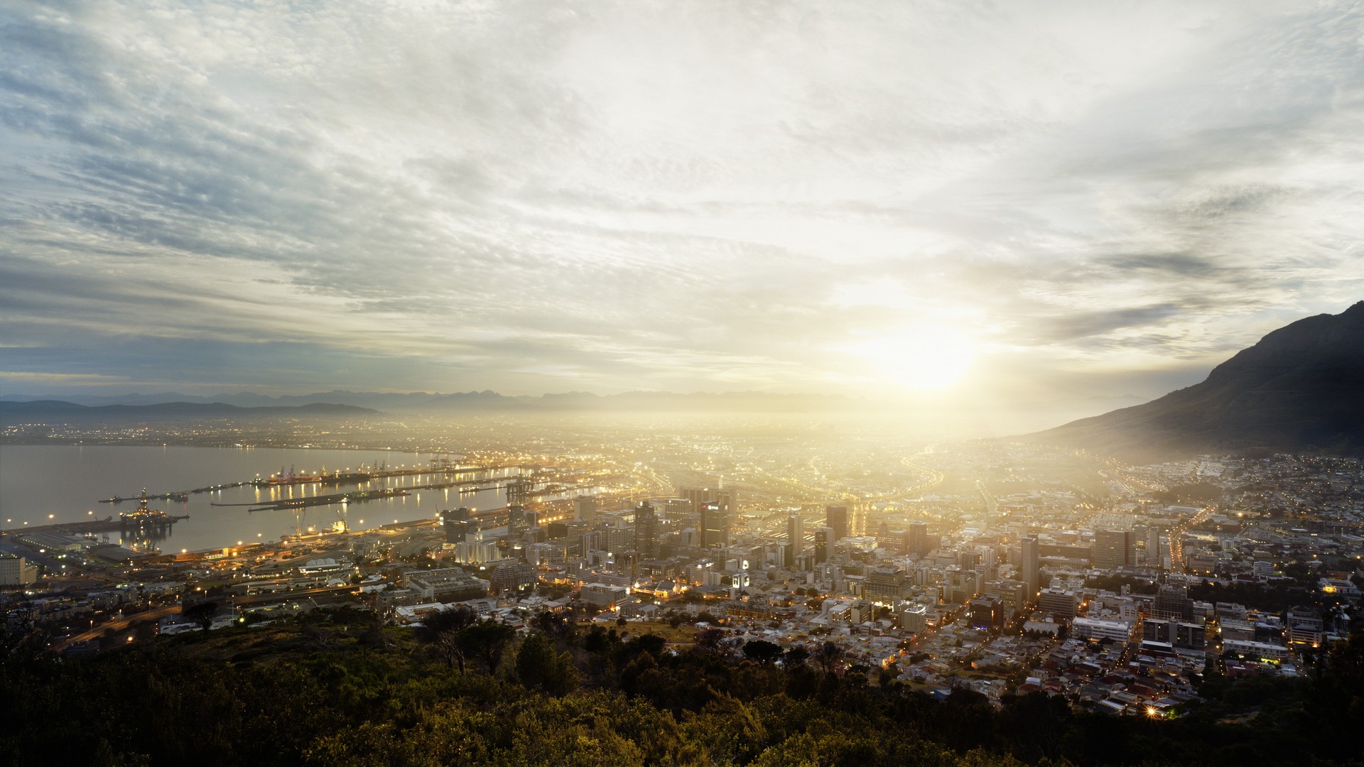Sunset over Cape Town cityscape