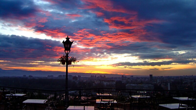 Sunset over City — Red, Dramatic