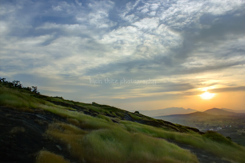 Sunset over Grassy Hill — Yellow