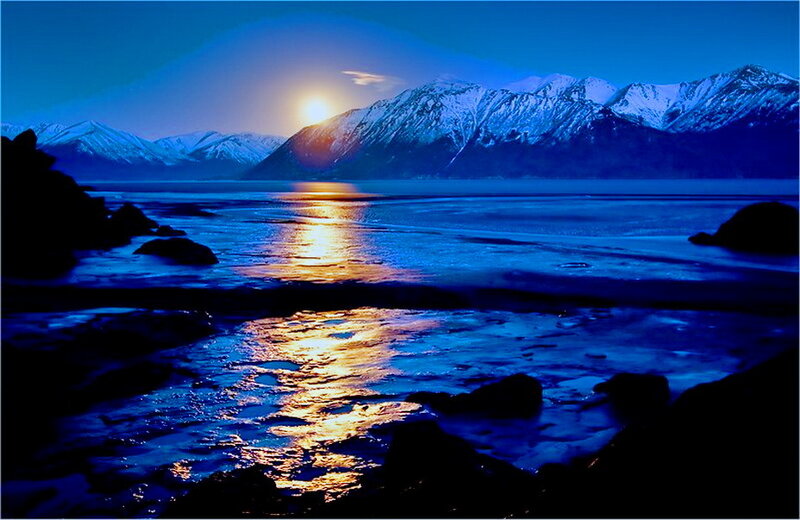 Sunset over Icy Lake — Blue