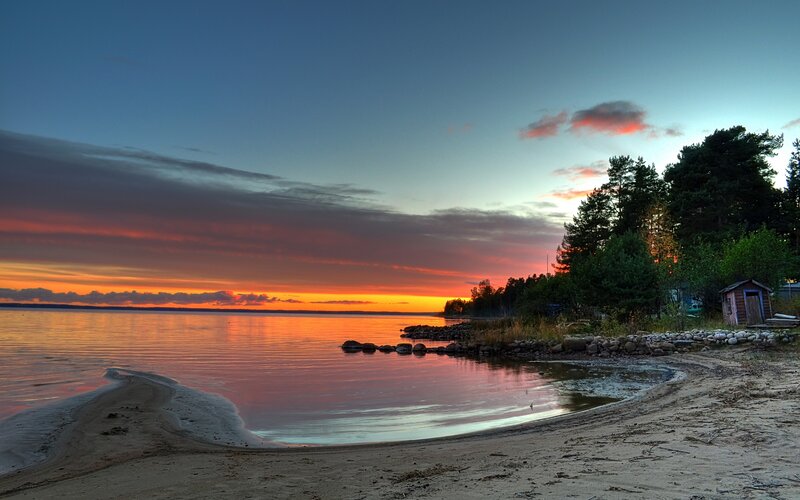 Sunset over Lake Shore — Orange