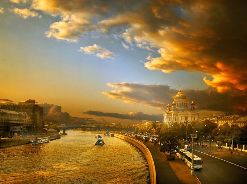 Sunset over Moscow Cathedral