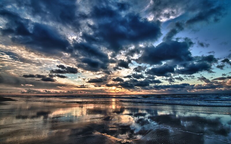 Sunset over Ocean Beach — Blue, Dramatic