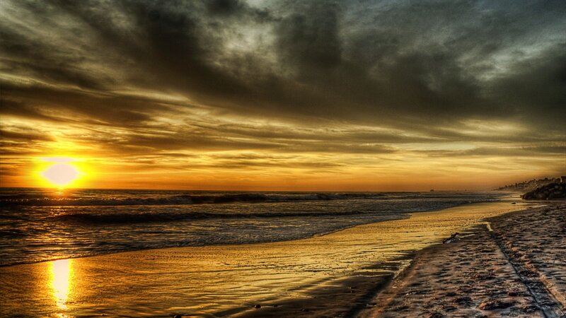 Sunset over Ocean Beach — Yellow, Dramatic