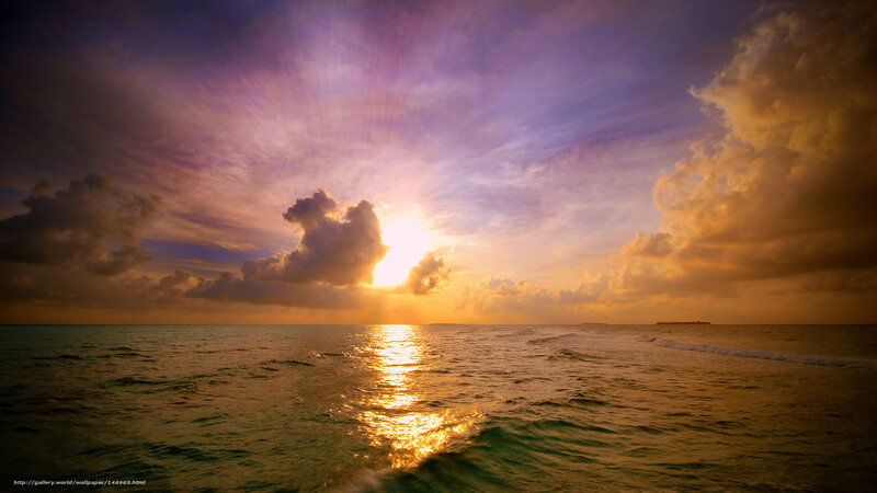 Sunset over Ocean — Gold, Dramatic, Photograph, Sun, Clouds