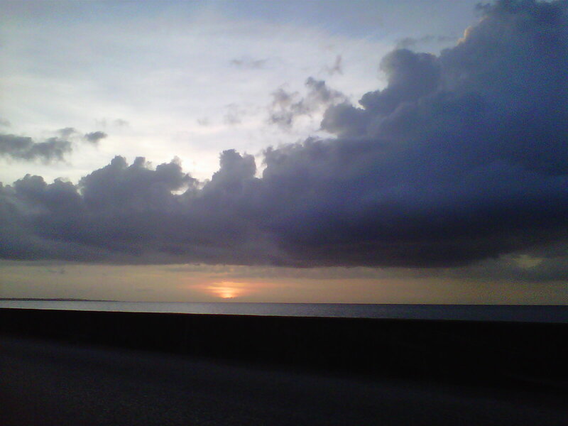 Sunset over Ocean — Gray