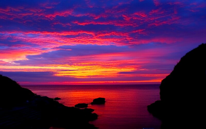 Sunset over Ocean — Purple, Dramatic, Photograph, Clouds, Rocks, Sea