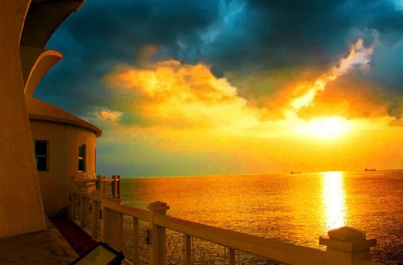 Sunset over Ocean — Yellow, Dramatic