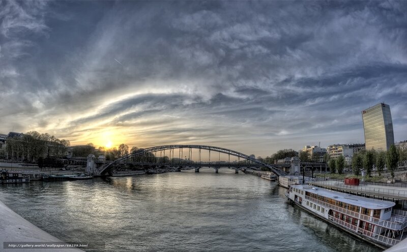 Sunset over Paris bridge
