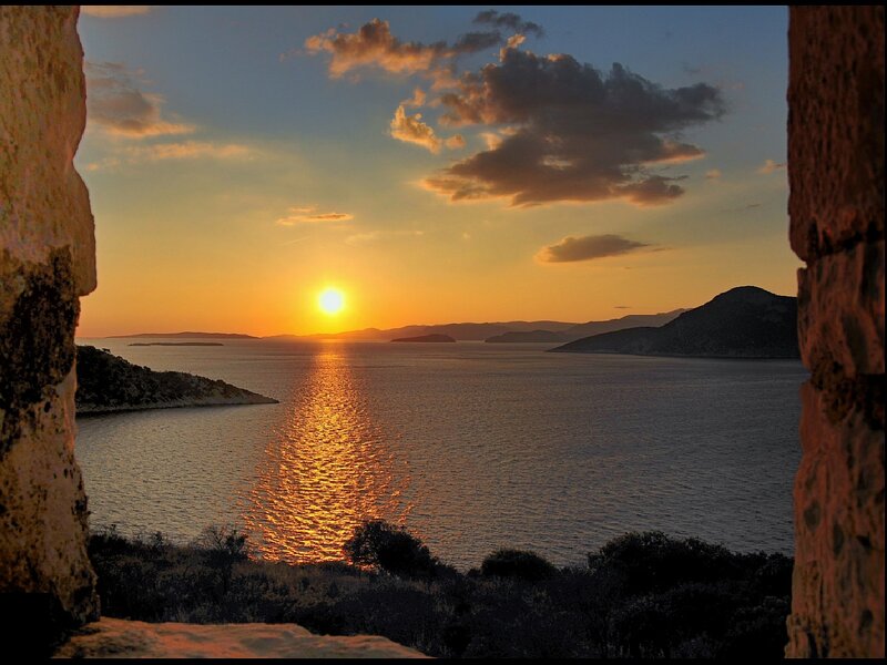 Sunset over Sea — Orange, Serene