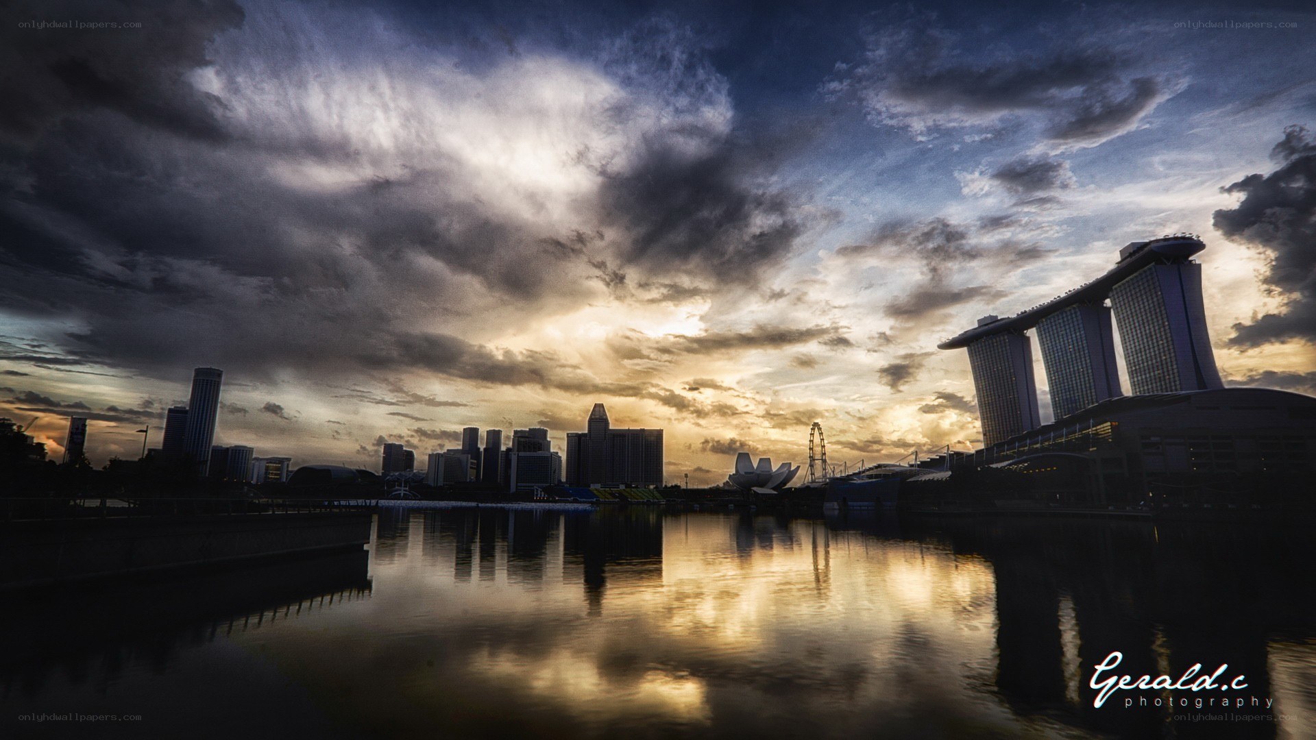 Sunset over Singapore skyline