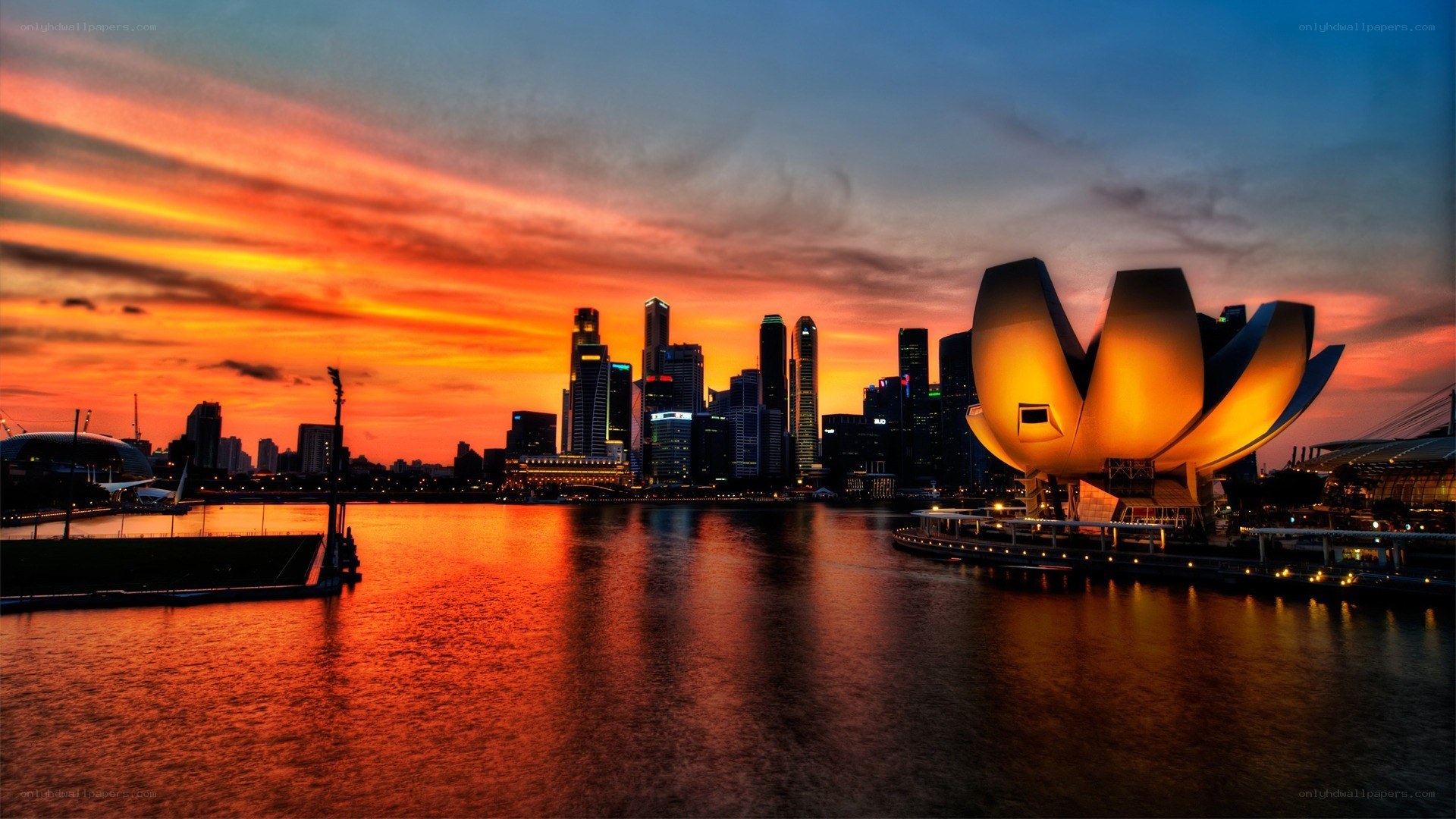 Sunset over Singapore skyline