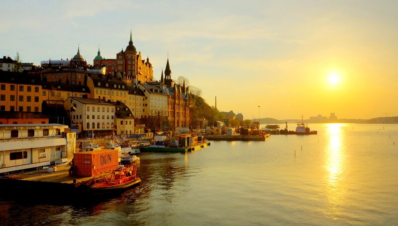 Sunset over Stockholm Harbor — Gold, Serene