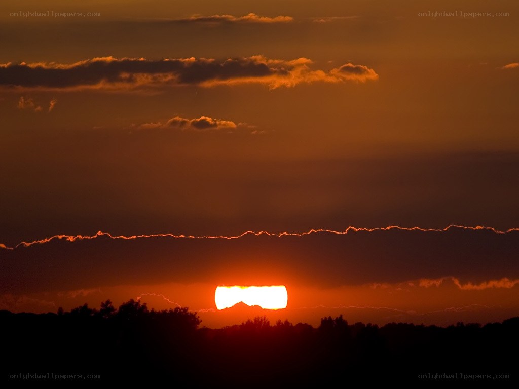 Sunset over the horizon