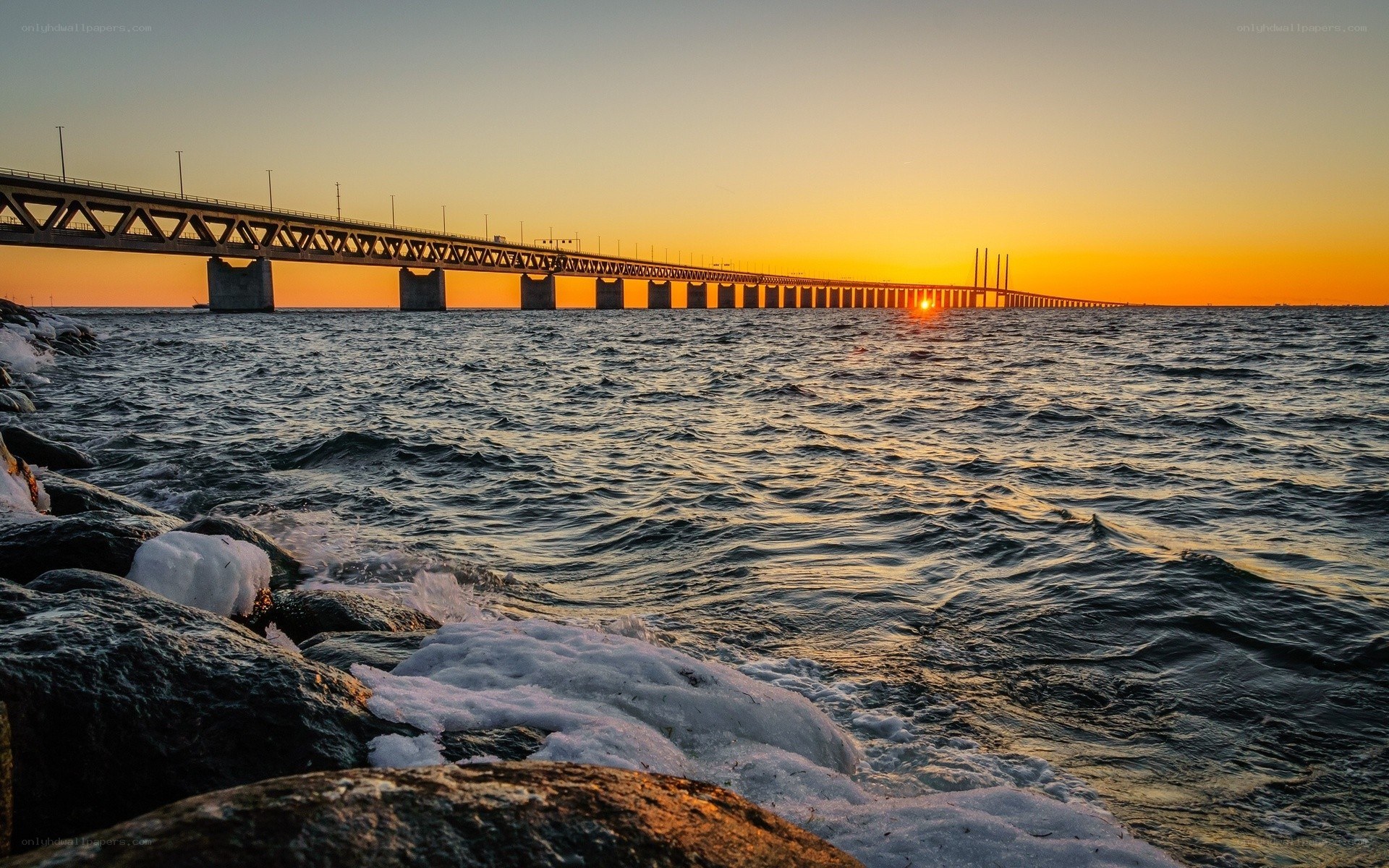 sunset over the oresund bridge