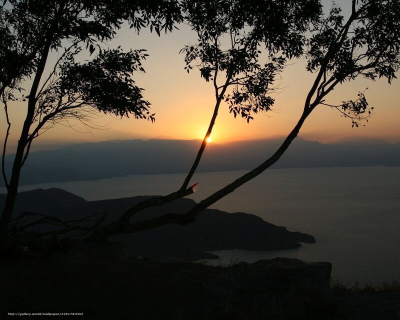Sunset over the sea