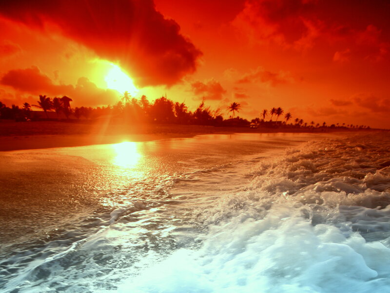 Sunset over Tropical Beach — Red, Dramatic