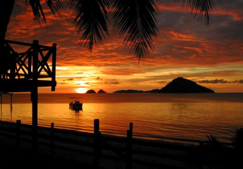 Sunset over Tropical Sea — Orange, Serene