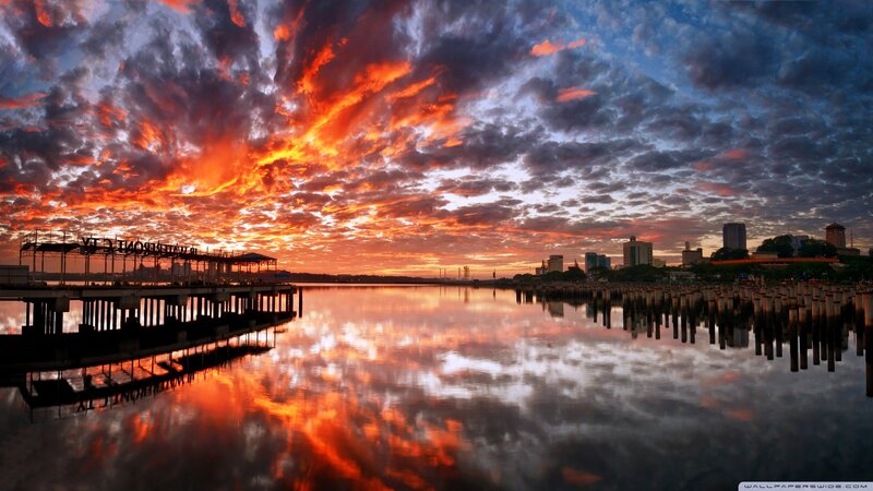Sunset over Waterfront — Orange, Dramatic