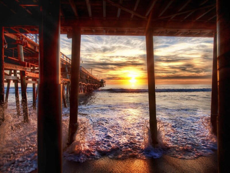 sunset under the pier