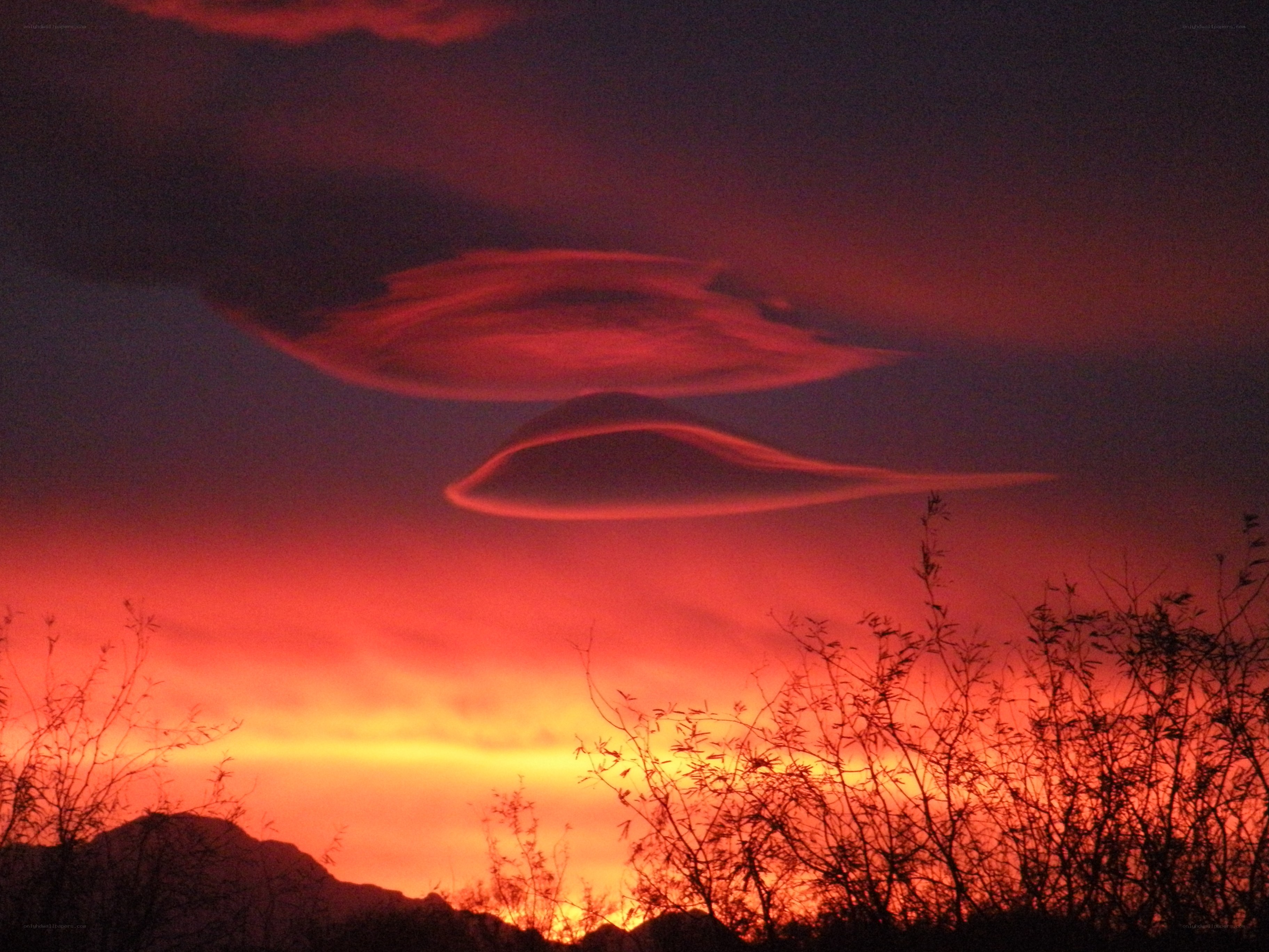 Sunset with lenticular clouds