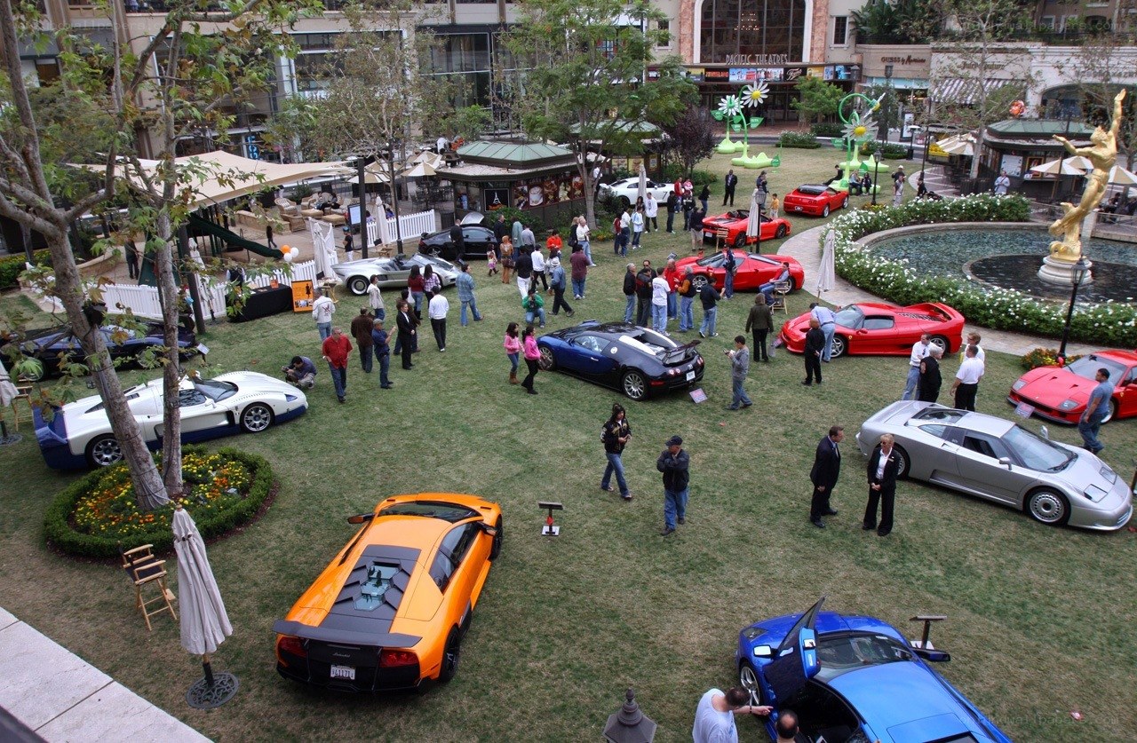 Supercar show in a city park