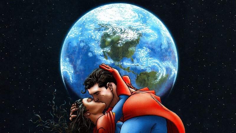 Superman and Lois Lane Kissing