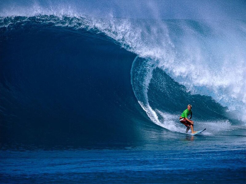 Surfer in Large Wave — Dramatic, Surfboard