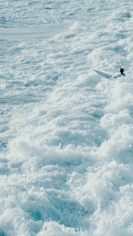 Surfer in Ocean Waves — Blue, Dynamic