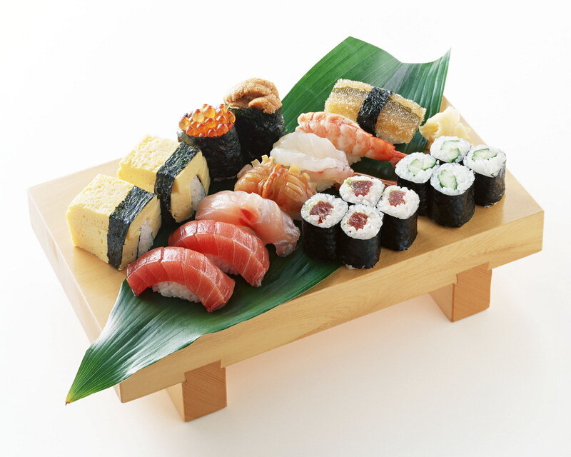 Sushi Platter on Wood — Green