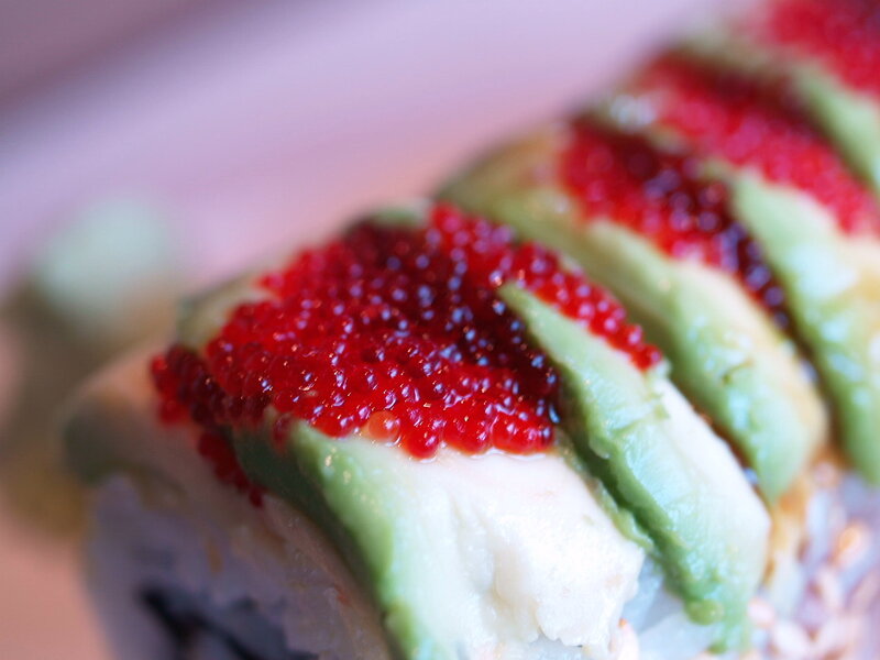 sushi roll with caviar
