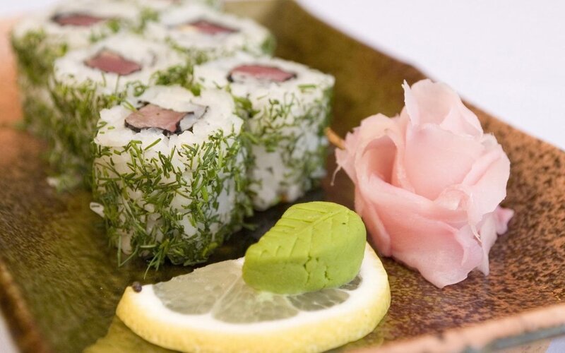 Sushi Rolls with Garnish — Green