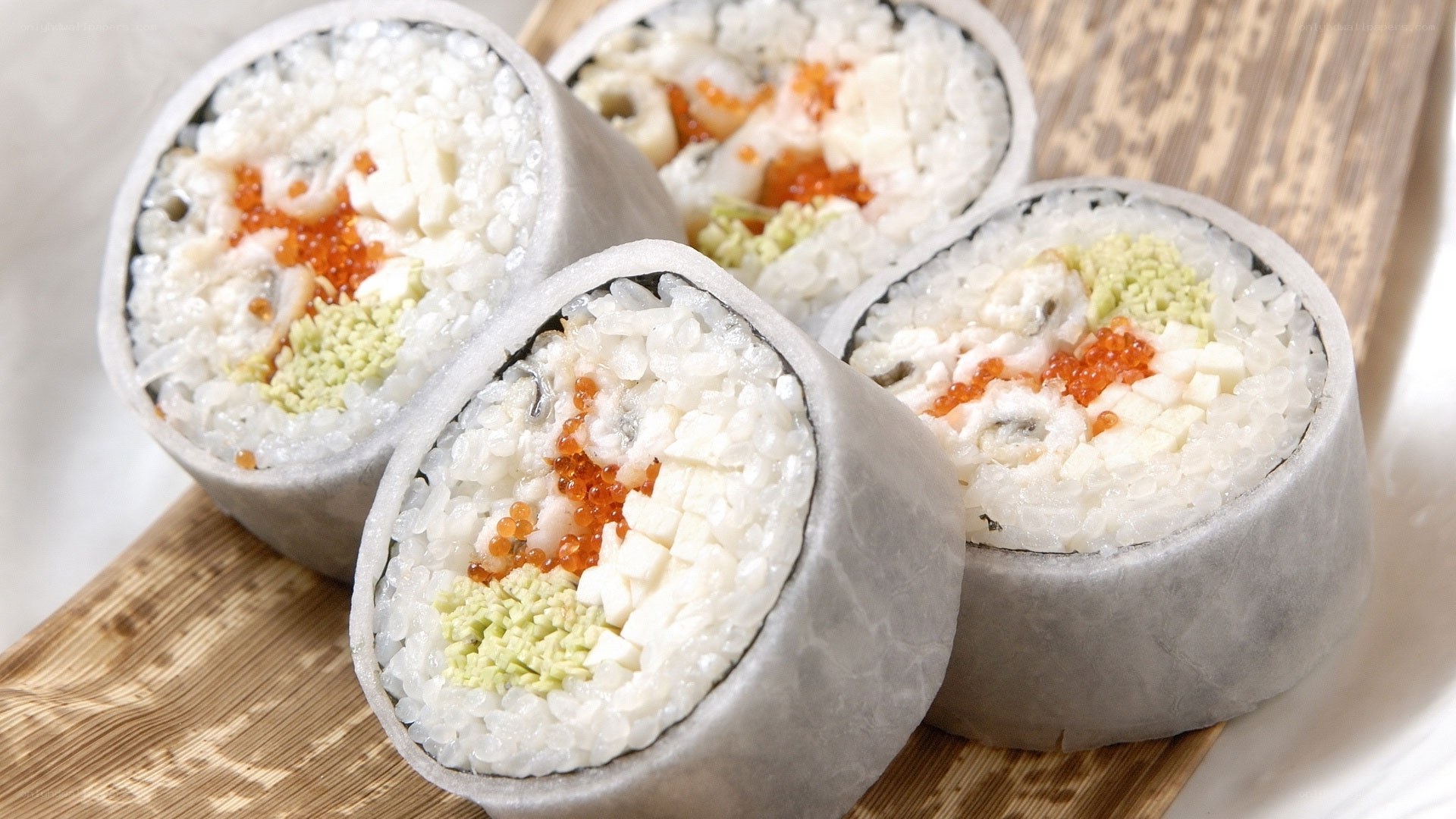 sushi rolls with tobiko