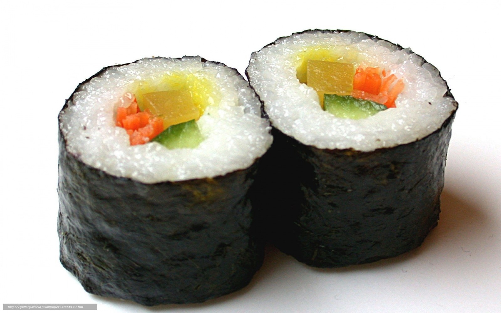 sushi rolls with vegetables