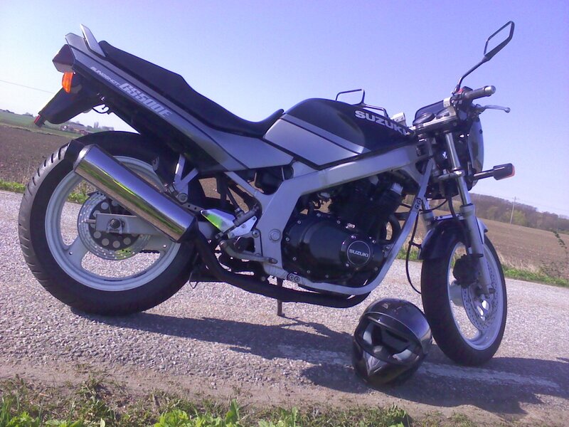 Suzuki GS500E motorcycle on road