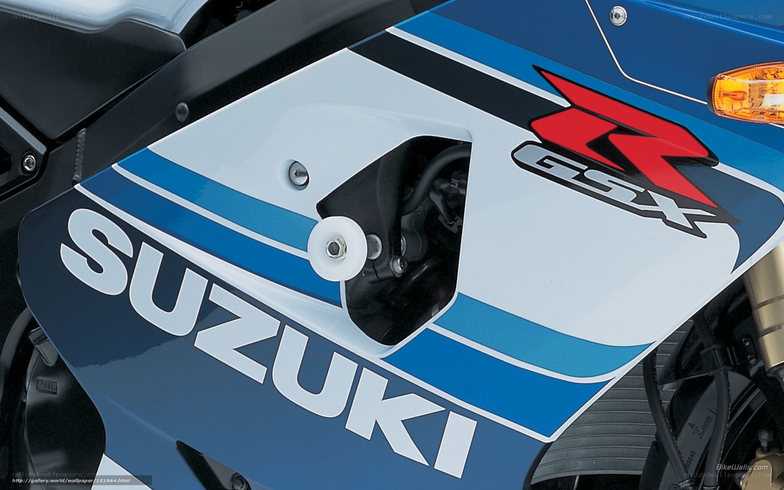 Suzuki GSX motorcycle body