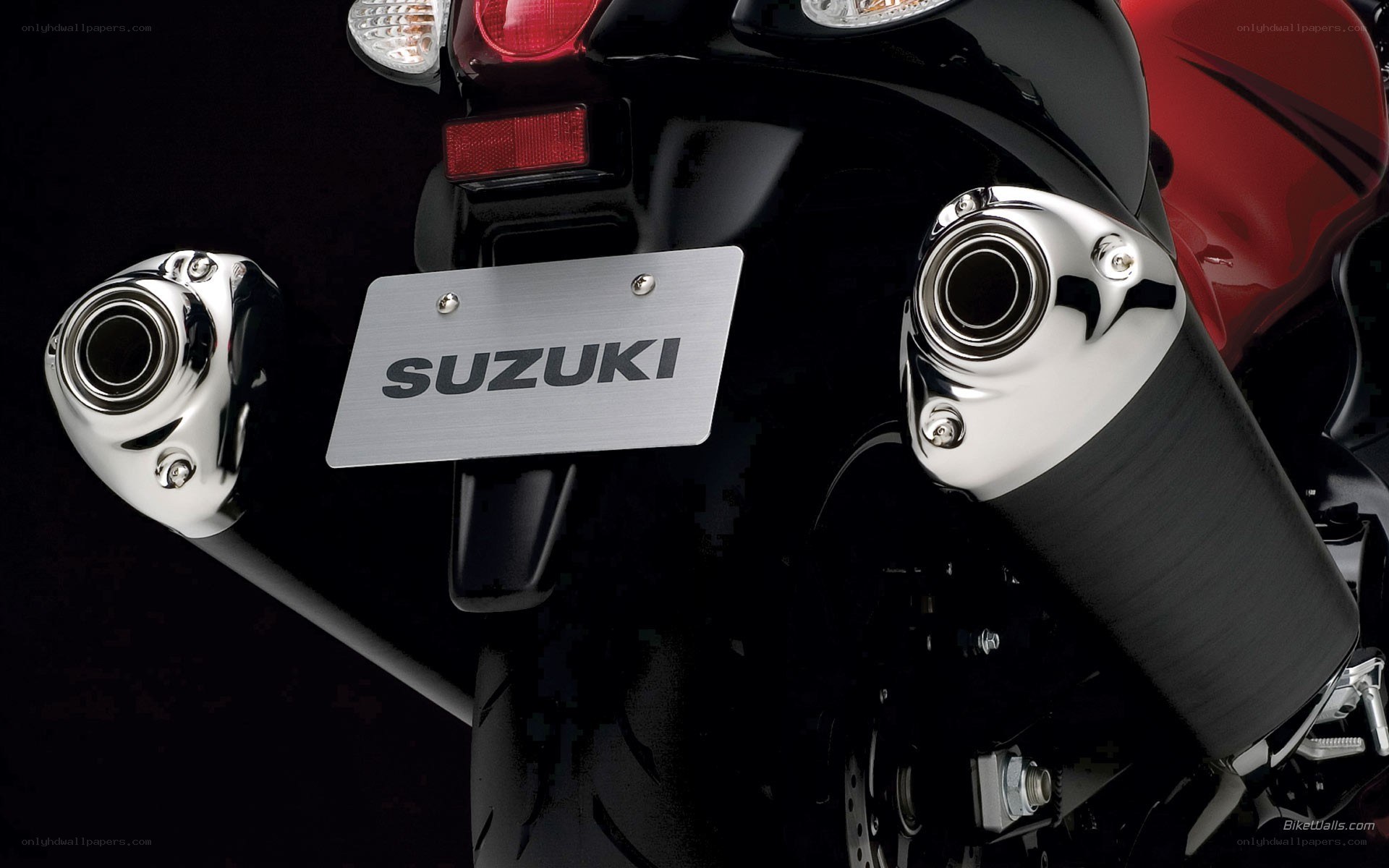 Suzuki motorcycle exhaust