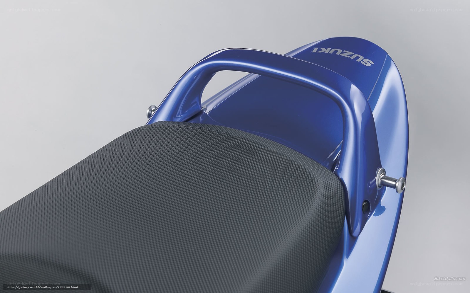 Suzuki motorcycle seat detail