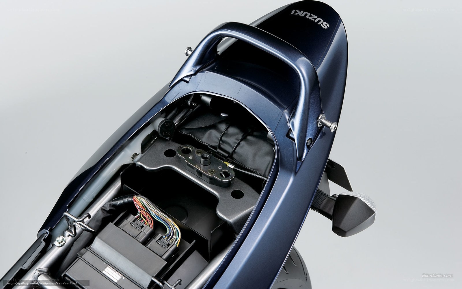 Suzuki motorcycle storage compartment