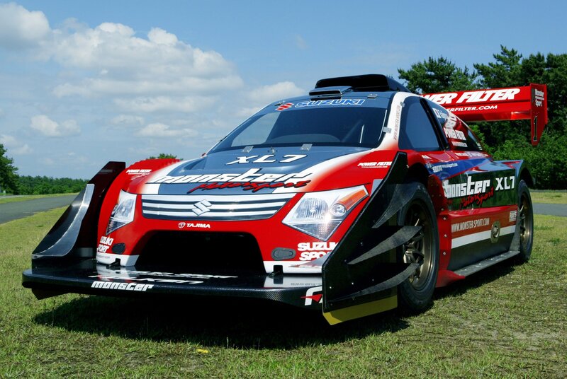 Suzuki XL7 race car