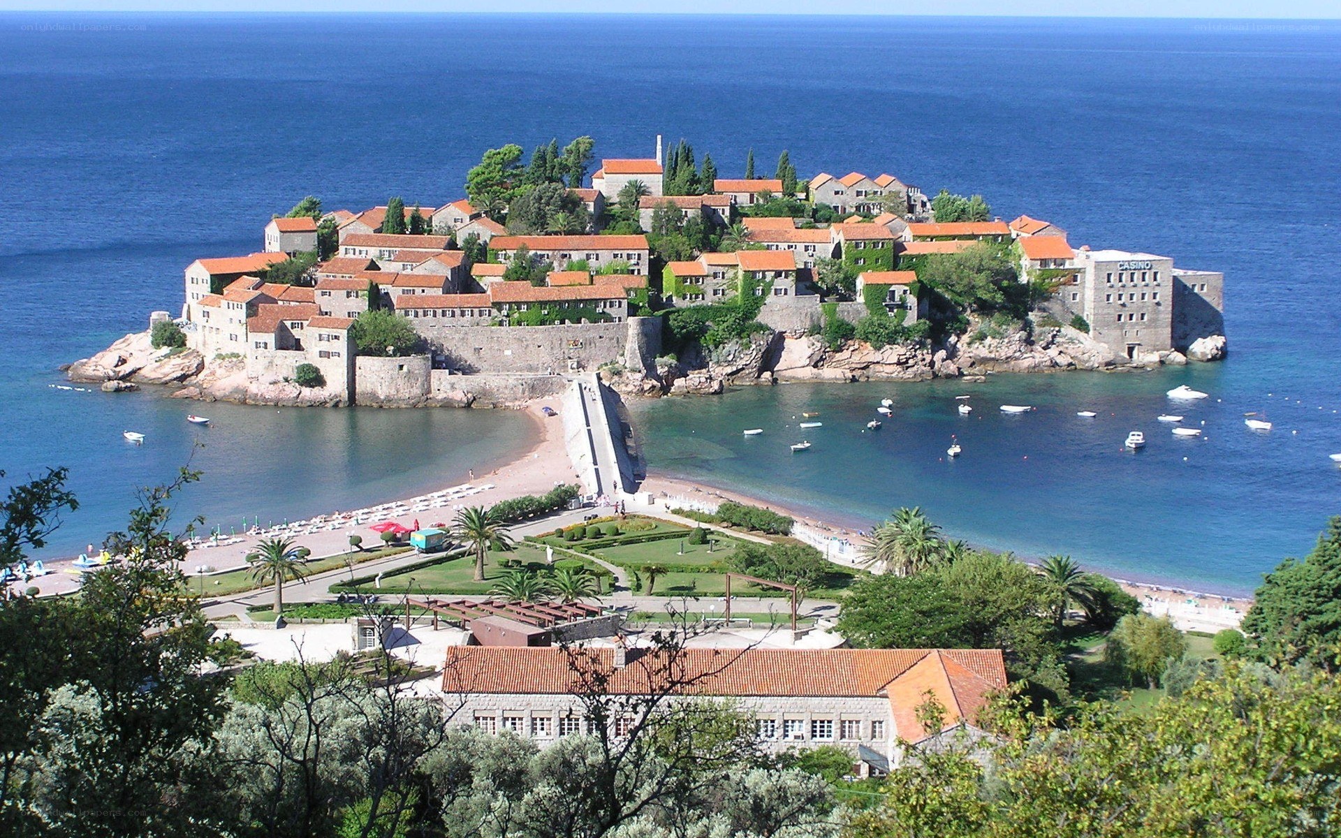 Sveti Stefan island view