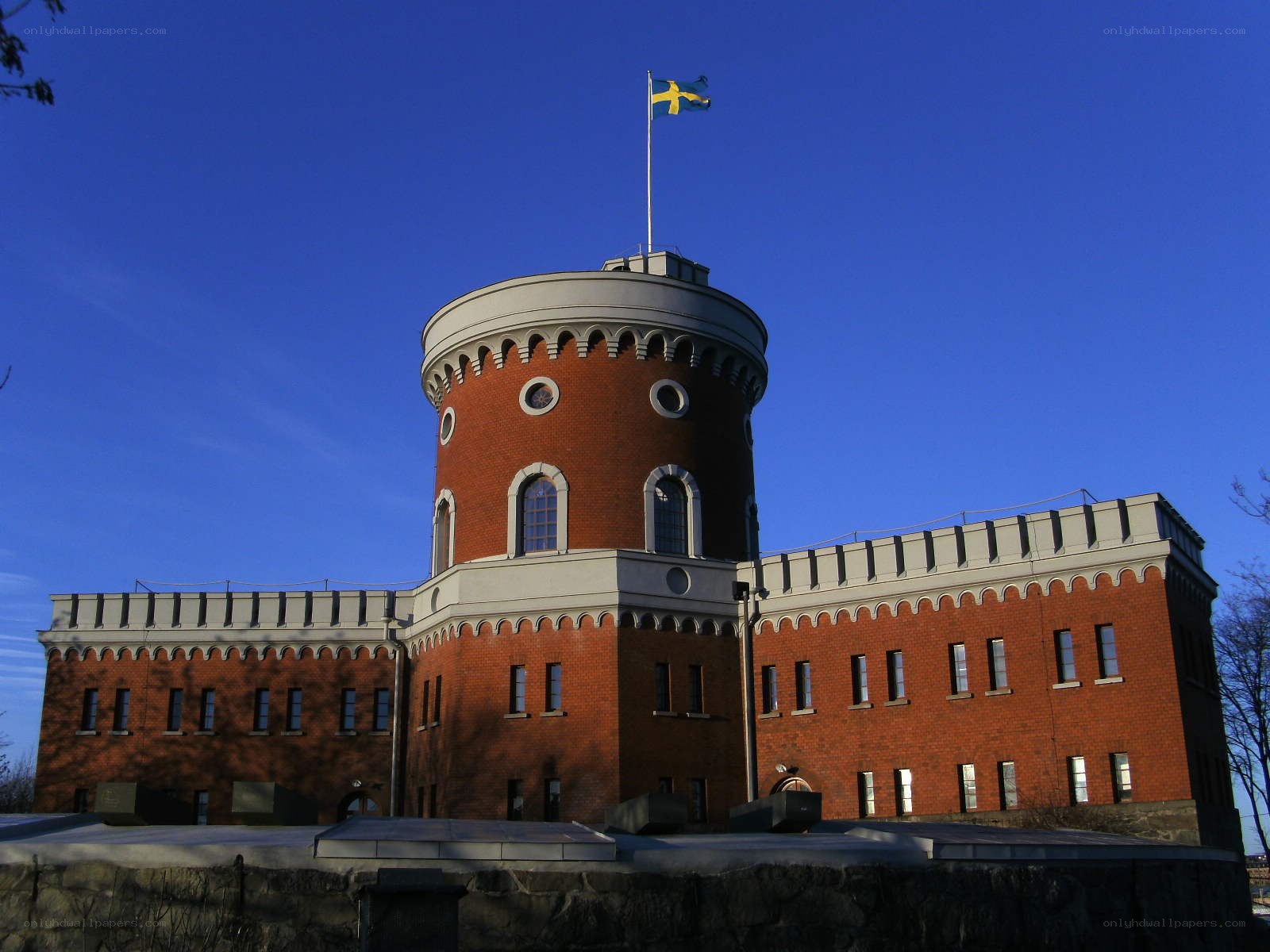 Swedish castle with flag