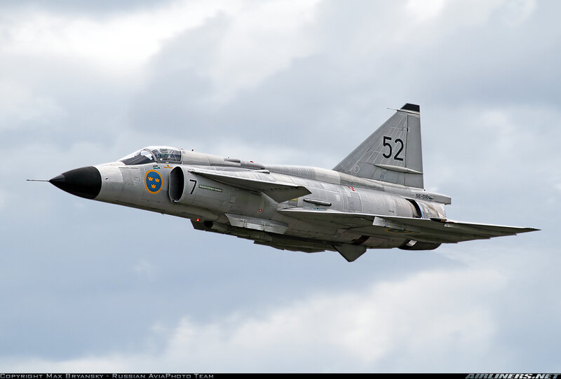 Swedish Fighter Jet — Gray, Neutral