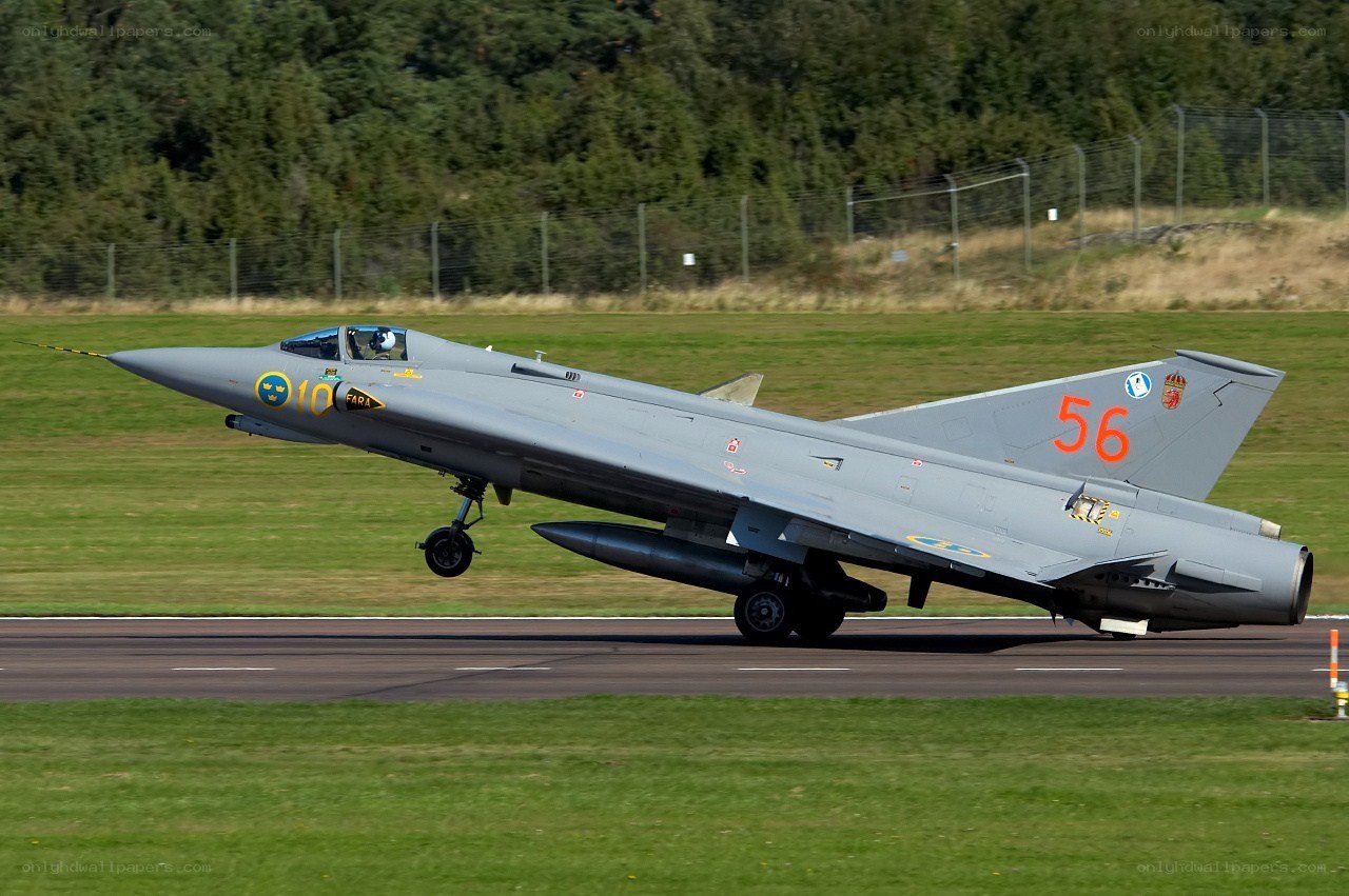 Swedish fighter jet on runway